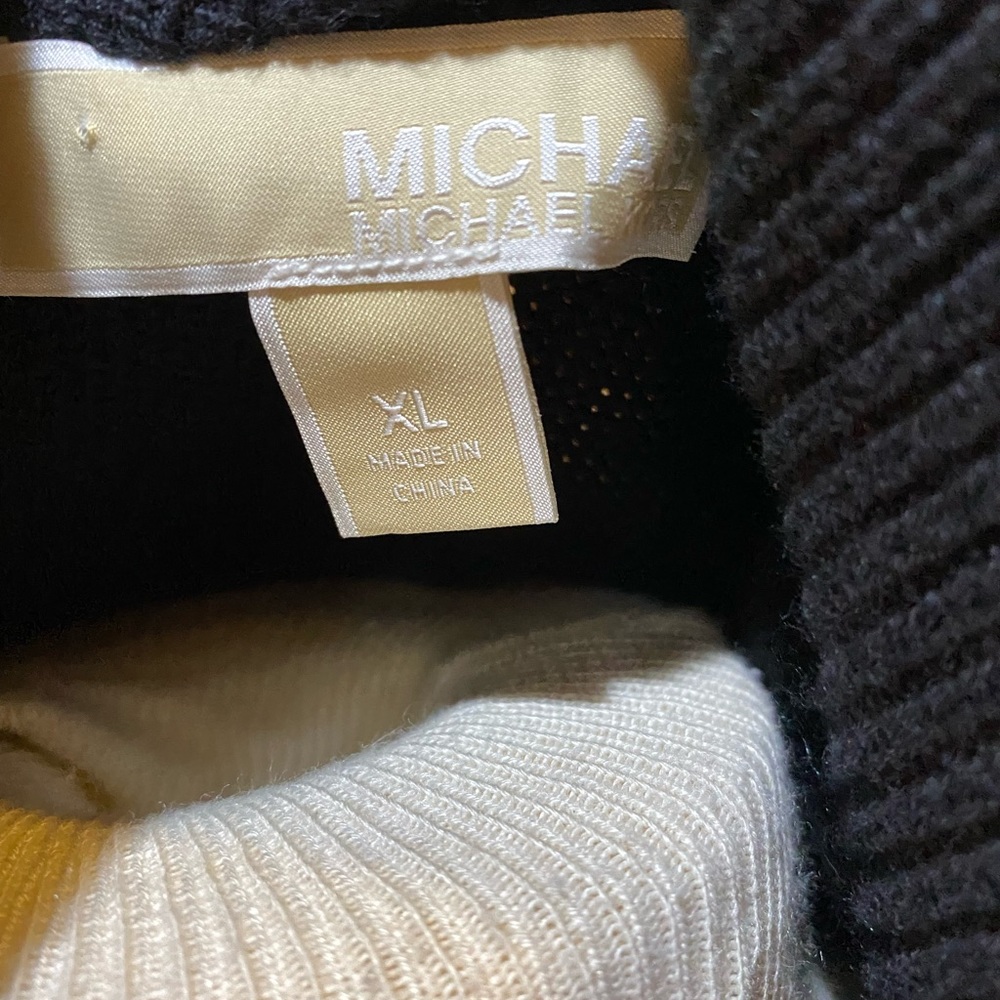 Micheal Kors vest